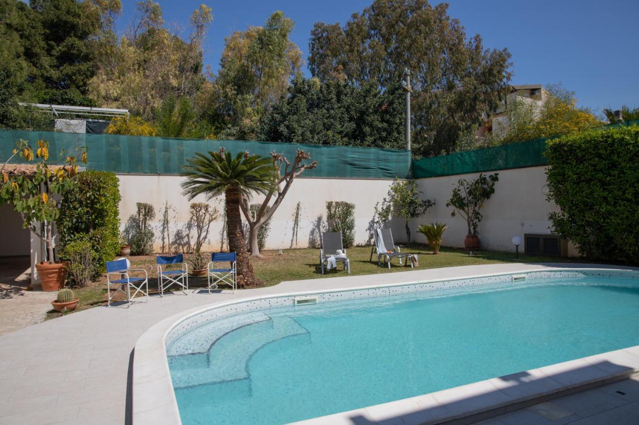 Villa Ravanica Marina di Ragusa Extérieur photo